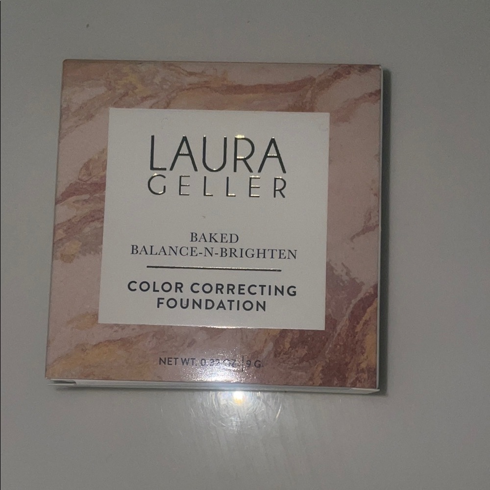 Laura Geller Baked Balance-N-Brighten Foundation - Warm Hues